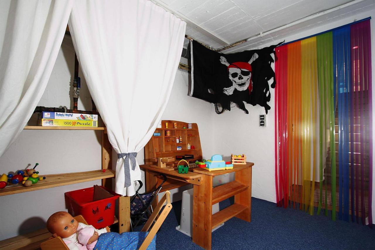 Hellinghaus Fewo 1 Wellenreiter Appartement Wyk auf Föhr Buitenkant foto
